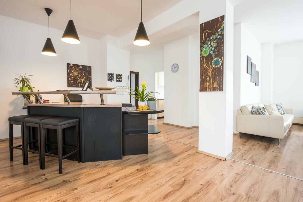 Pension Rosenhof Linz Exteriör bild